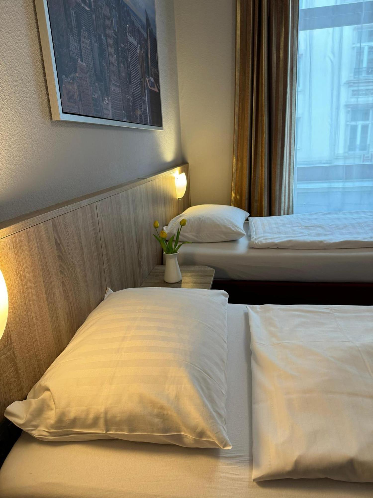 Hotel Kieler Hof Am Hauptbahnhof - Hamburg Central Station Luaran gambar