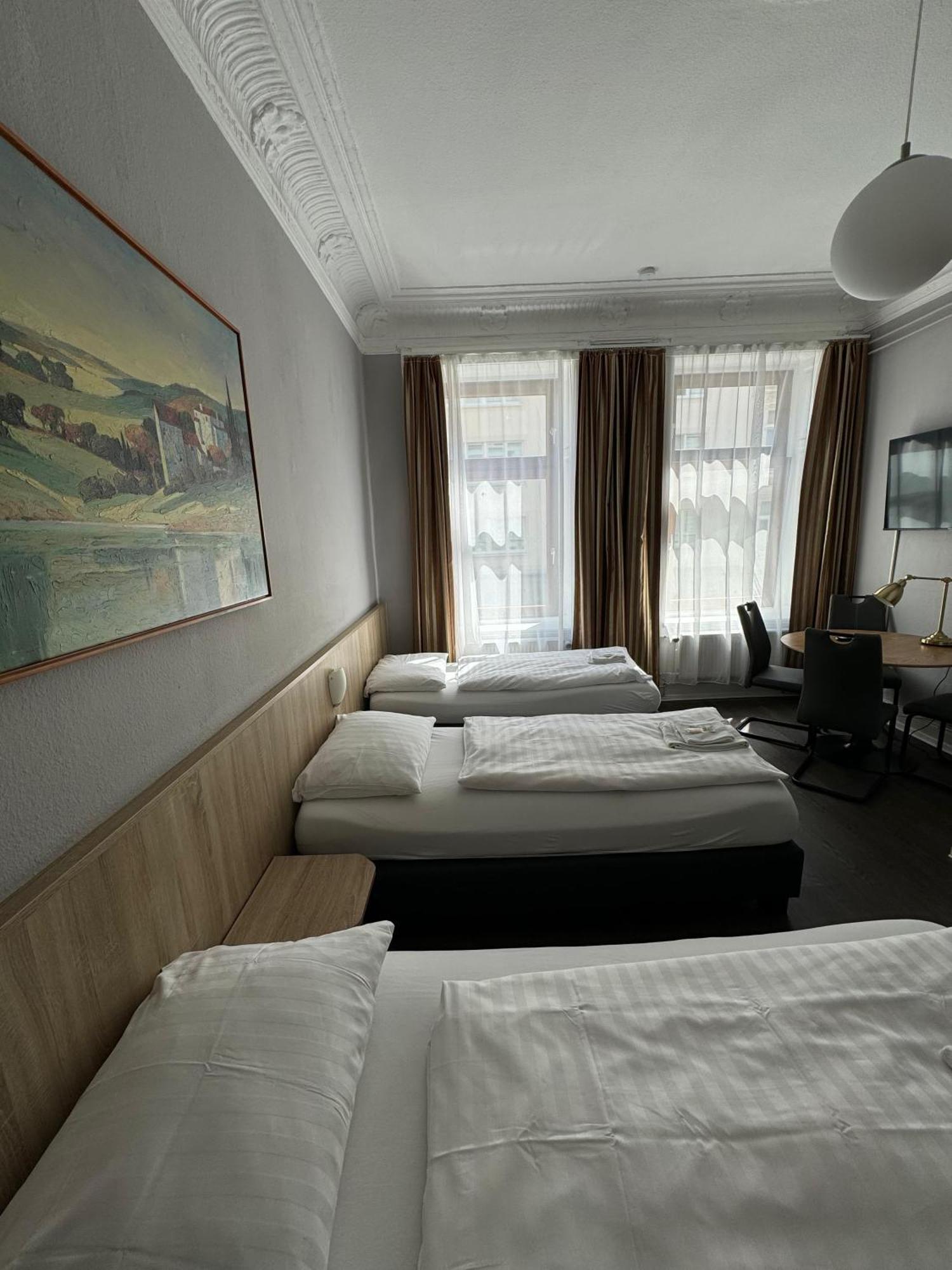 Hotel Kieler Hof Am Hauptbahnhof - Hamburg Central Station Luaran gambar